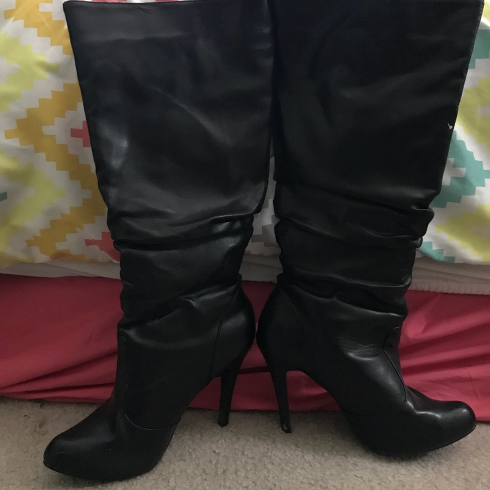 Chinese Laundry Black boots 7
